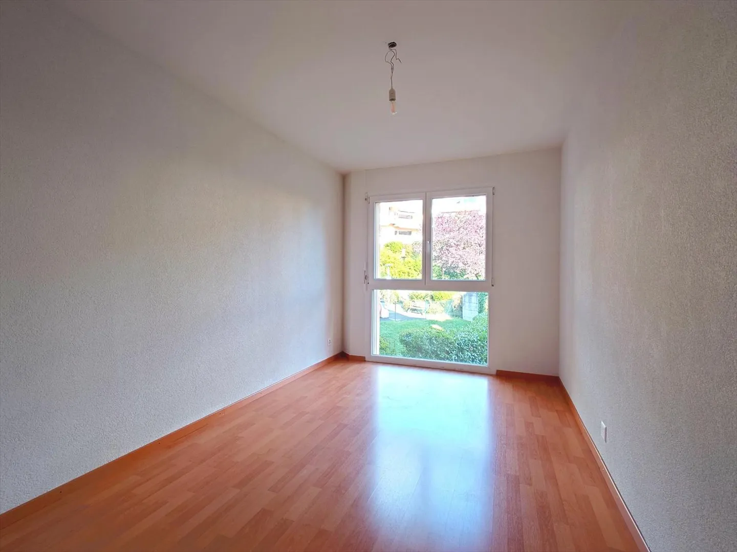 Prächtige 5.5-Zimmer-Wohnung im Herzen von Blonay - Foto 8 von 12