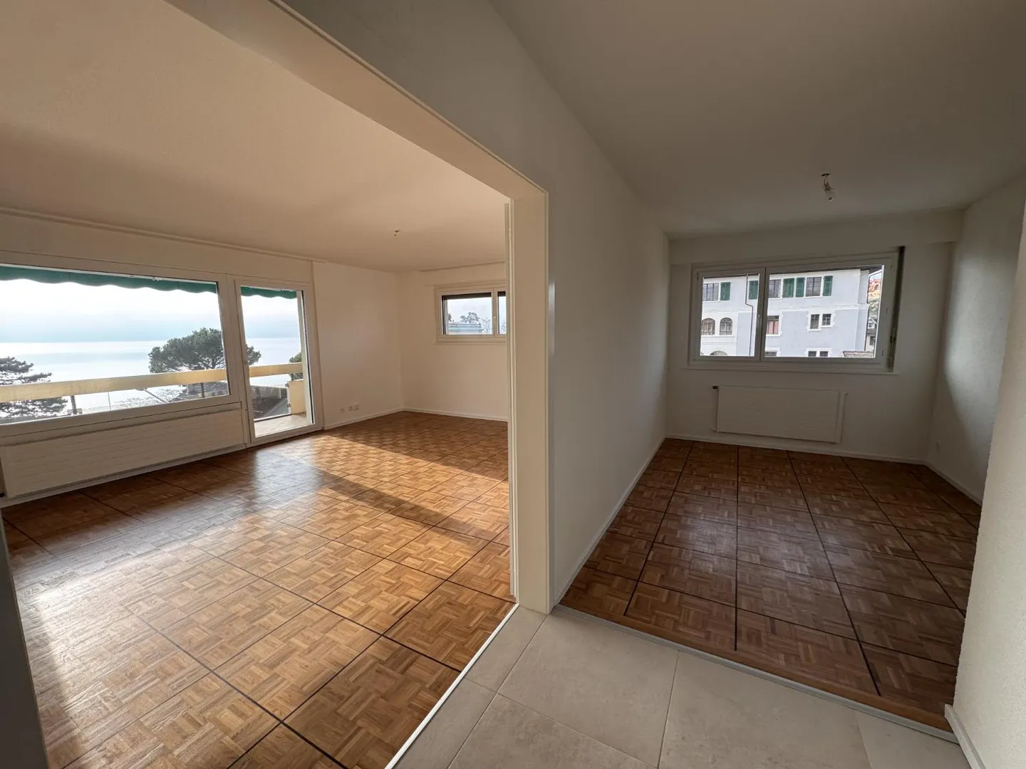 Top floor 4.5 rooms - Photo 3 of 7