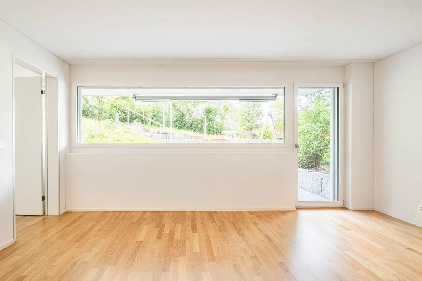 Grosszügige 3.5 Zimmerwohnung in Bonstetten - Foto 3 von 9