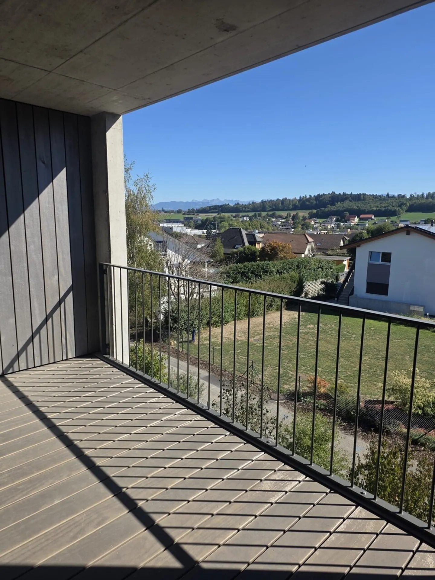 Charming Triplex in Corminboeuf - Photo 8 of 13