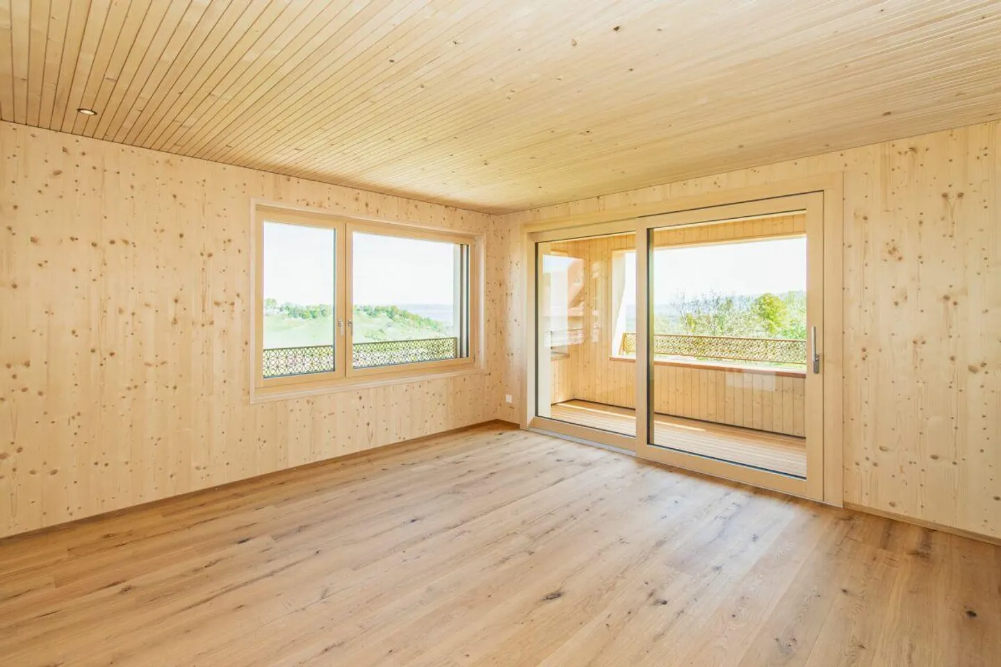 HAUFEN 145 - 5.5-Room Maisonette Apartment with Stunning Lake View - Photo 7 of 15