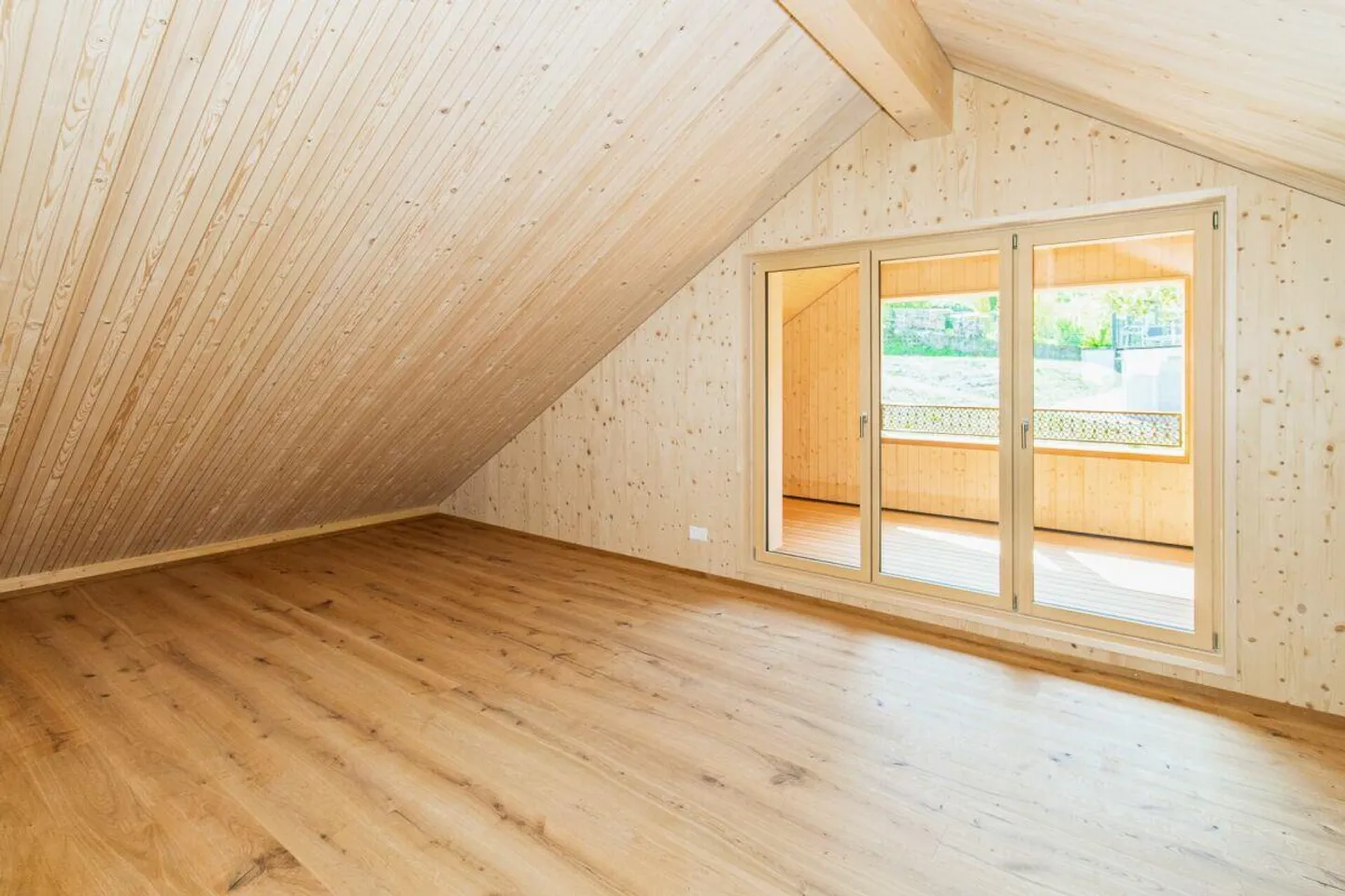 HAUFEN 145 - 5.5-Room Maisonette Apartment with Stunning Lake View - Photo 13 of 15