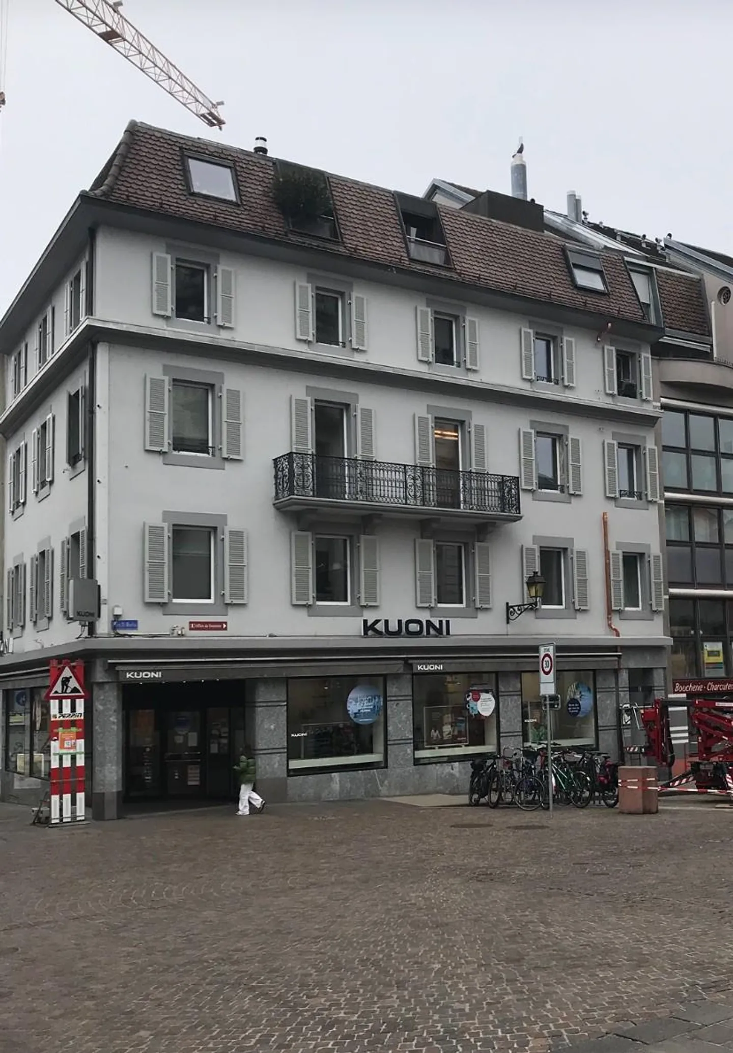 Uffici idealmente situati nel cuore della città - Foto 1 di 4