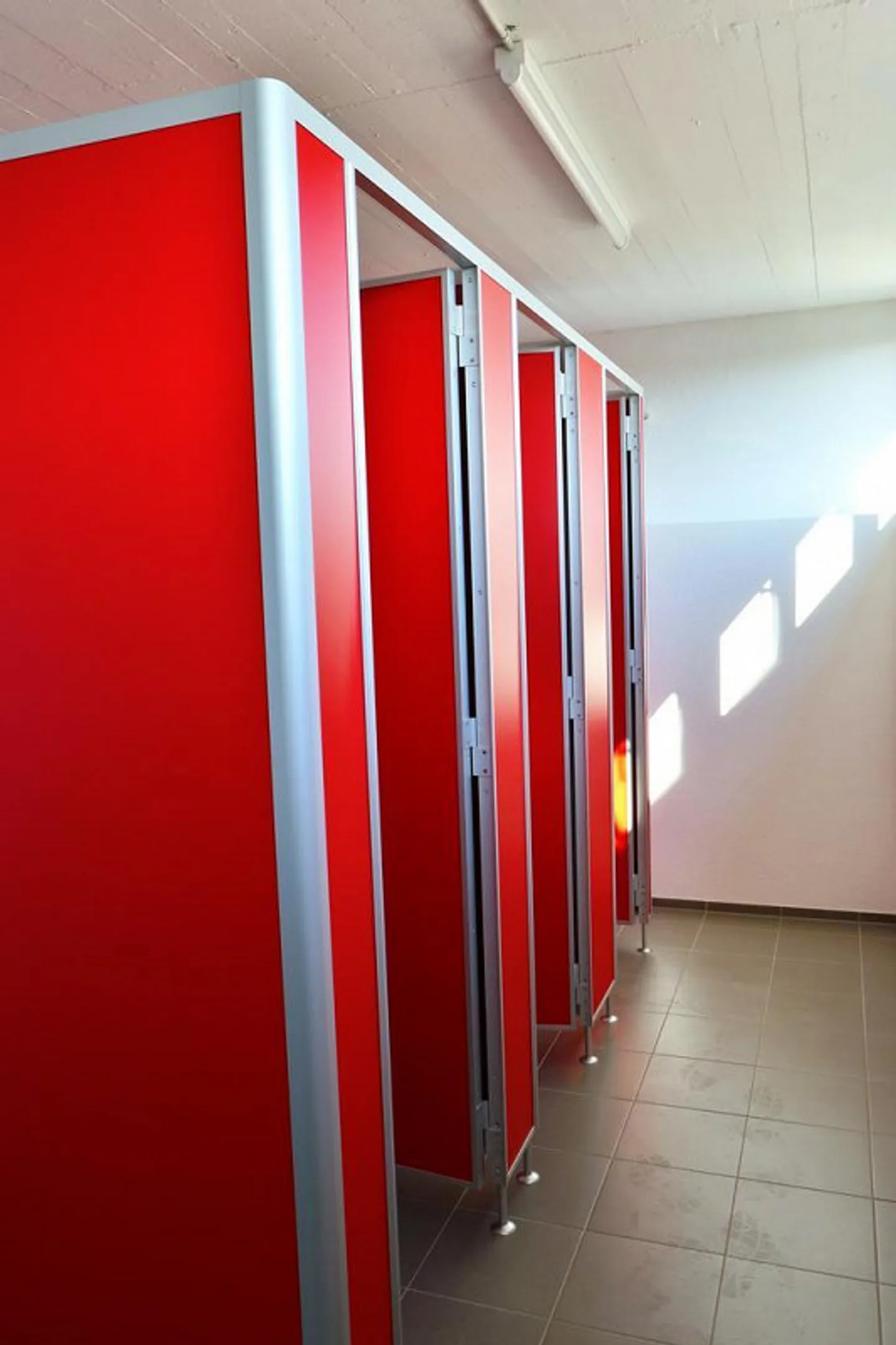 Spazi di stoccaggio nella ex sorgente minerale di Eglisau - Foto 7 di 7