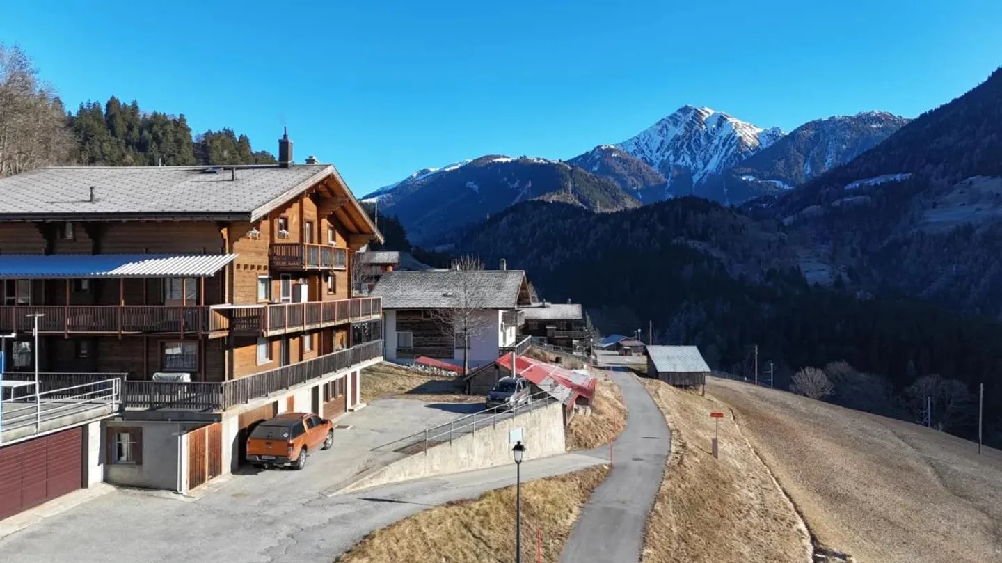Alpine Dream Home with Panorama at the Entrance to Goms - Photo 3 of 10