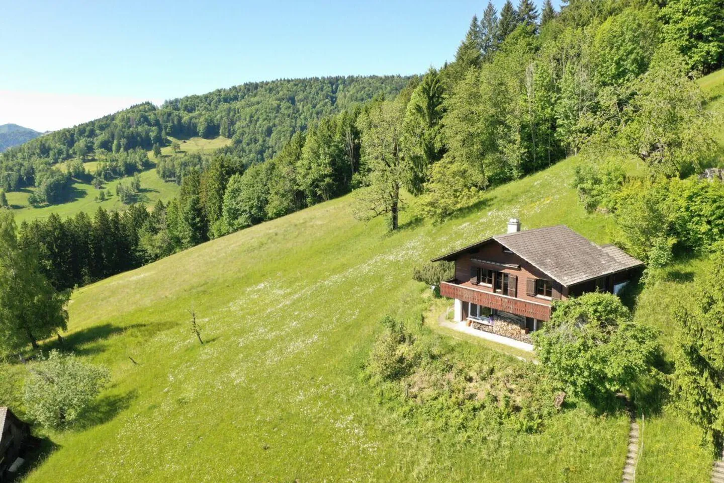 Il tuo paradiso personale: Casa vacanze con vista mozzafiato sul lago e sulle montagne - Foto 4 di 22