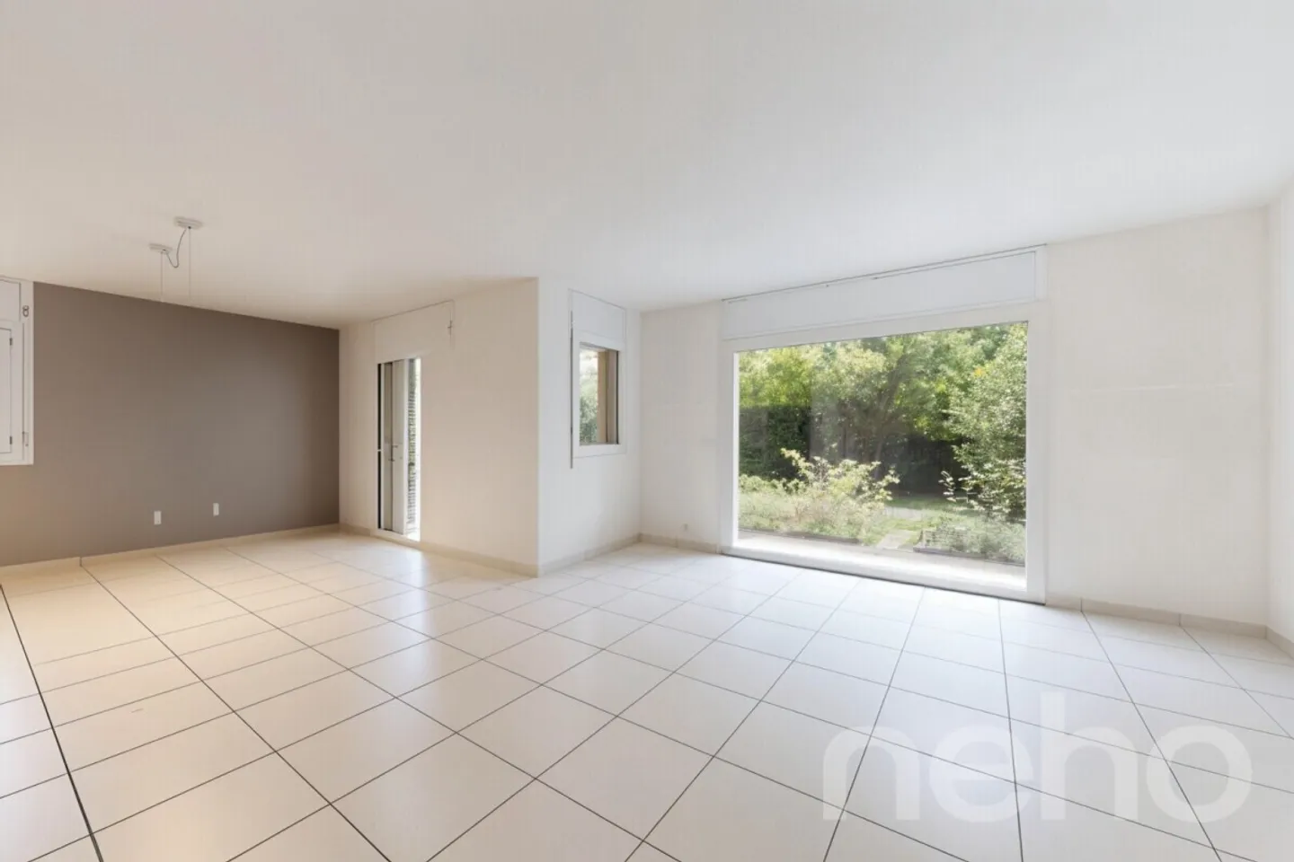 Charmante maison mitoyenne 5 pièces avec jardin à Chêne-Bougeries - Photo 2 sur 12