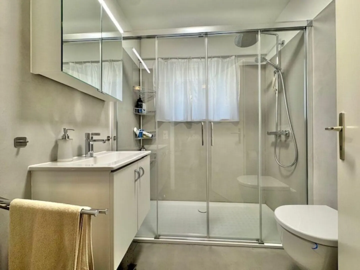 À VENDRE À GERRA GAMBAROGNO - APPARTEMENT 3.5 PIÈCES AVEC VUE SUR LE LAC - Photo 18 sur 19