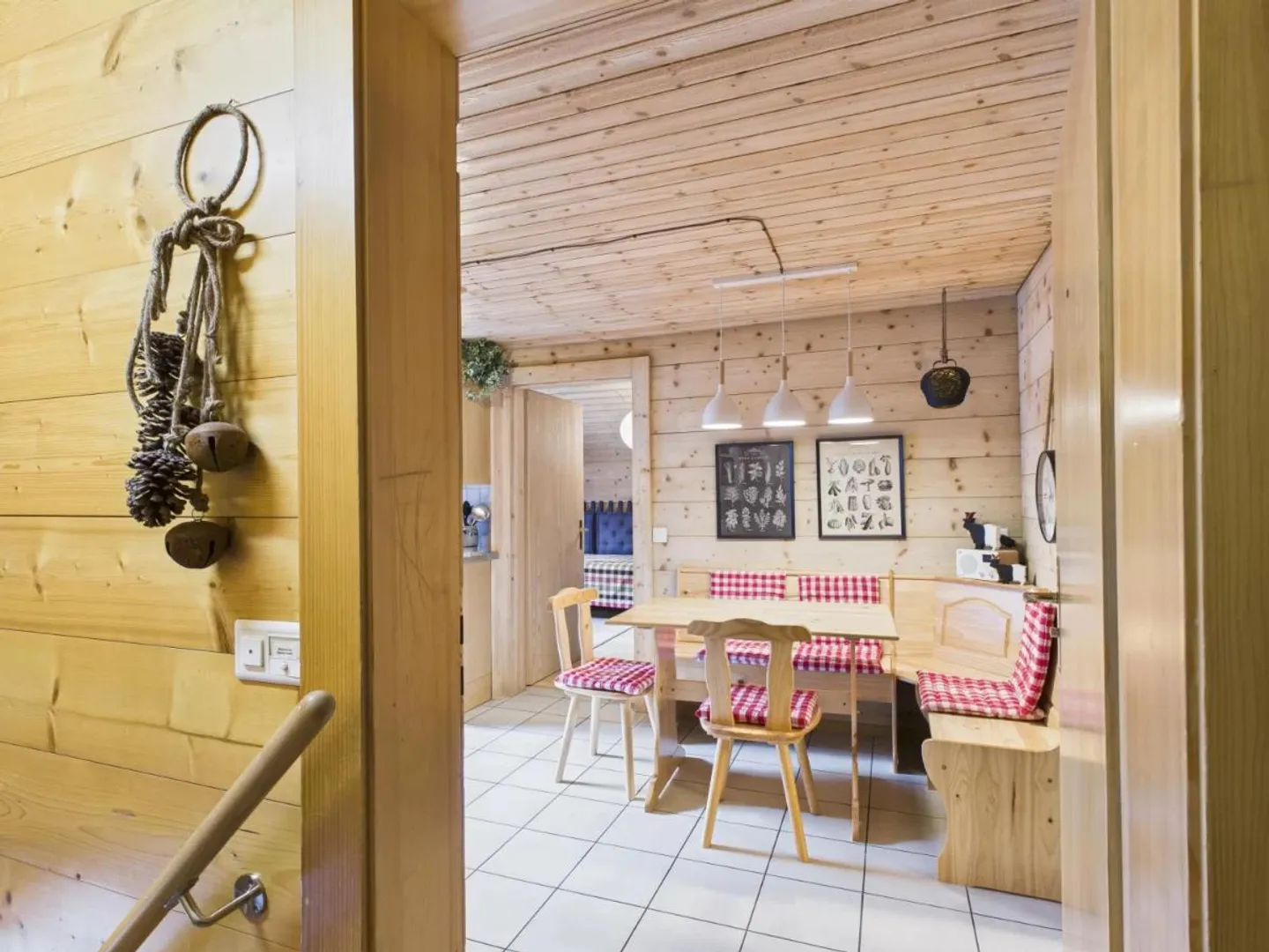 Alpine Dream Home with Panorama at the Entrance to Goms - Photo 4 of 10