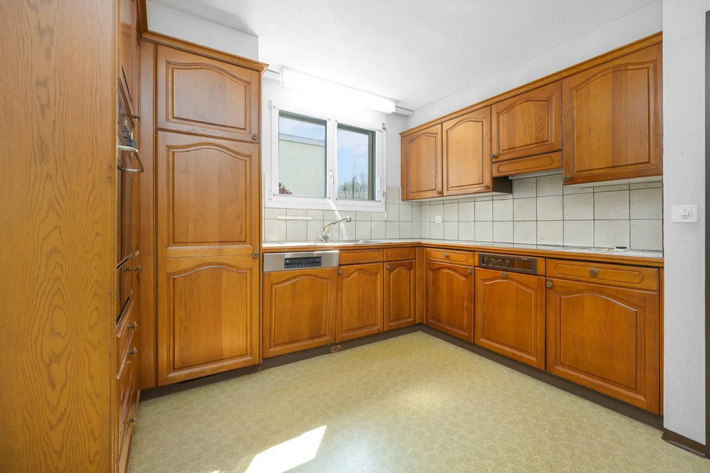 Appartamento luminoso con bella vista - Foto 4 di 6