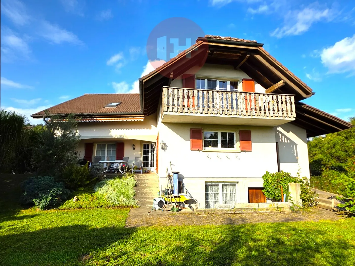 Maison individuelle spacieuse à Orpund - Photo 1 sur 8