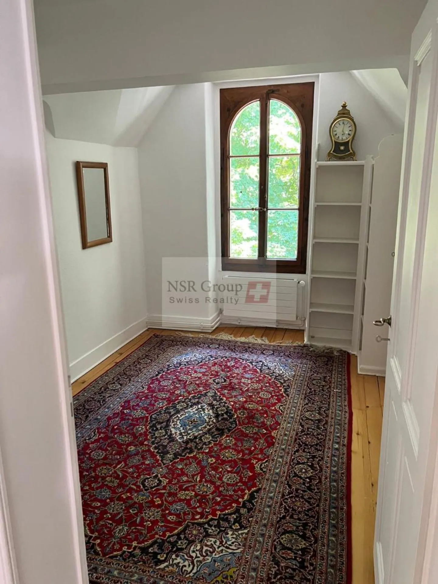 Maison meublée exclusive à louer à Carouge – 297 m² avec jardin et dépendance - Photo 13 sur 13