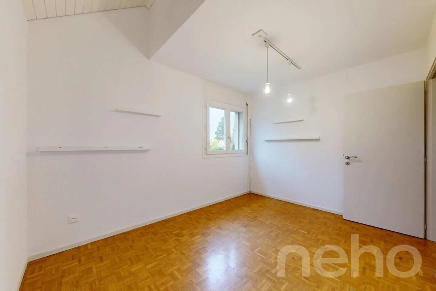 Charmante maison mitoyenne 5 pièces avec jardin à Chêne-Bougeries - Photo 7 sur 12