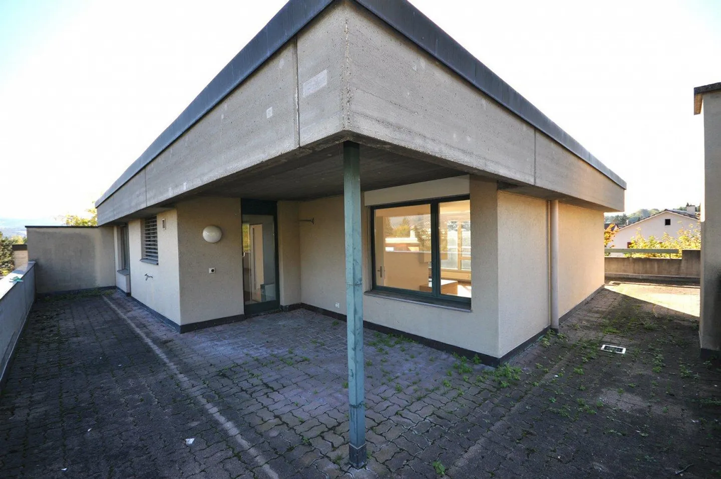 Charming penthouse apartment on Tulpenweg in Reinach BL - Photo 7 of 9