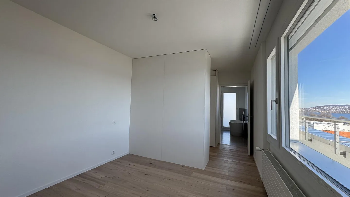 Oasis de penthouse exclusif avec vue panoramique - Photo 8 sur 15