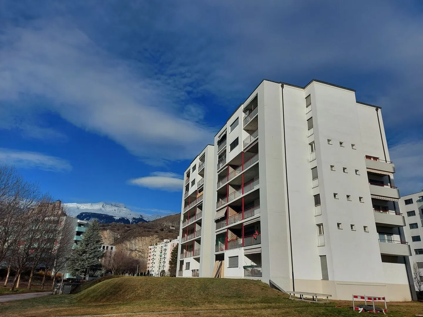 VISSIGEN - BEL APPARTAMENTO 3.5 STANZE - Foto 2 di 11