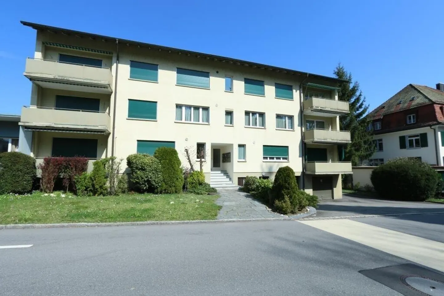 Central and yet in the green! - Photo 1 of 10