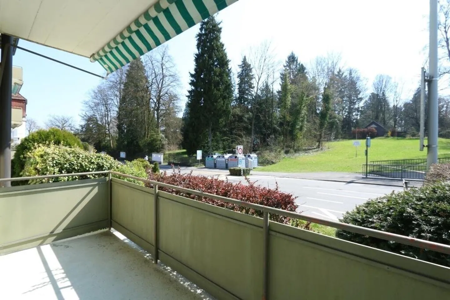 Central and yet in the green! - Photo 2 of 10