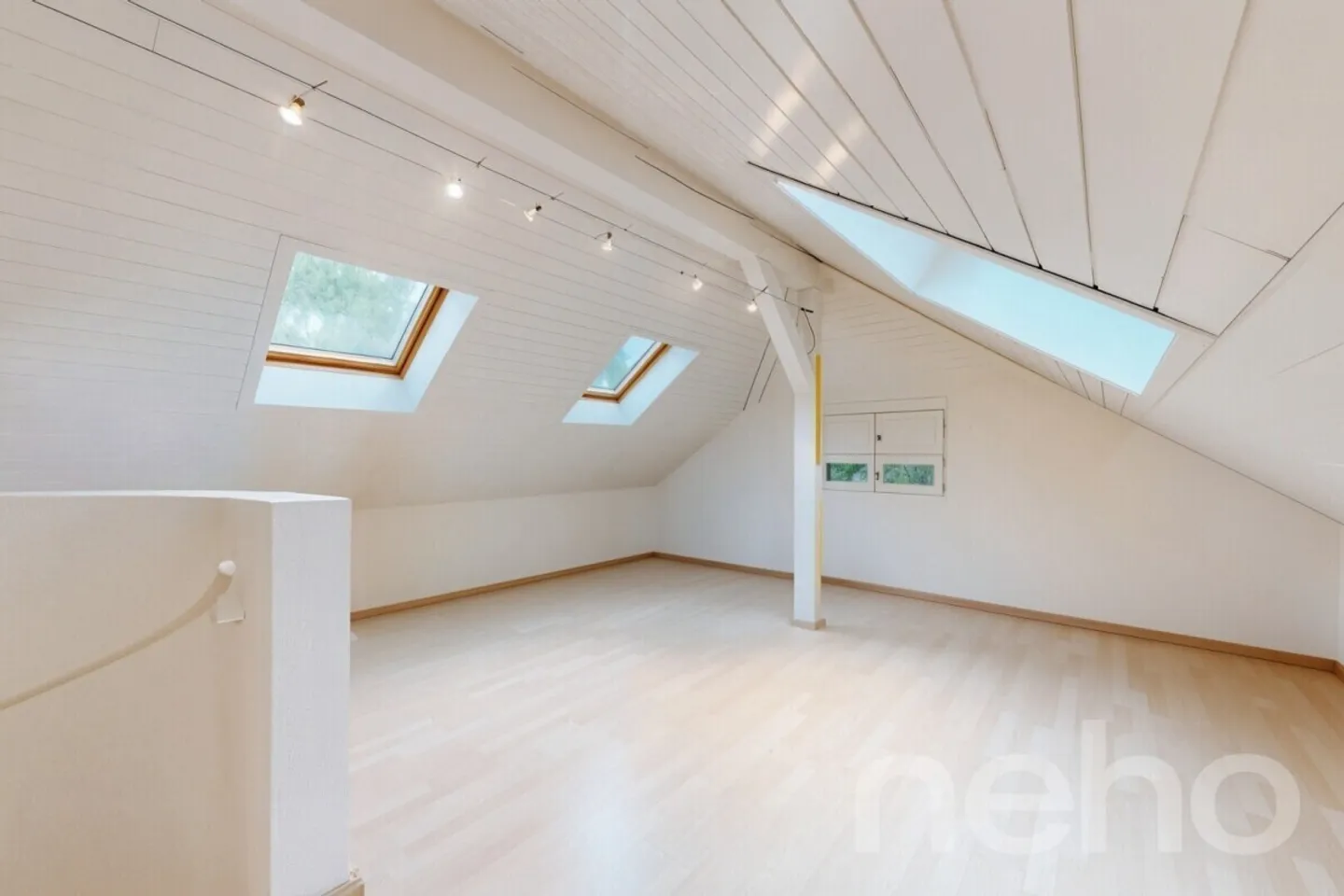 Charmante maison mitoyenne 5 pièces avec jardin à Chêne-Bougeries - Photo 9 sur 12