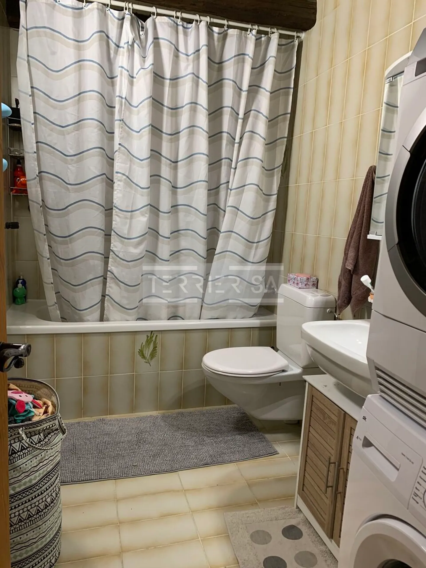 Val-de-Ruz, Charming duplex attic of 5.5 rooms - Photo 7 of 12