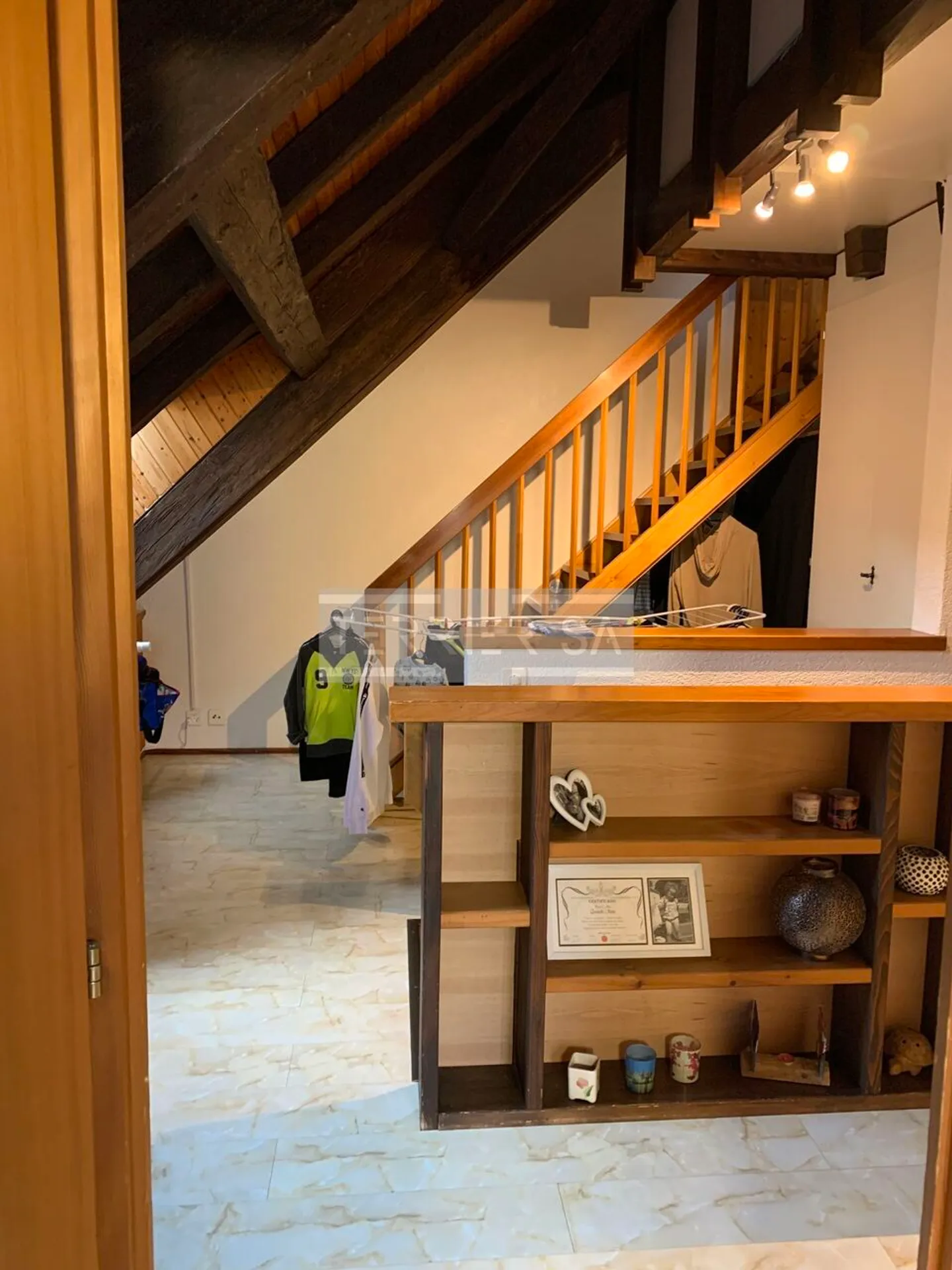 Val-de-Ruz, Charming duplex attic of 5.5 rooms - Photo 9 of 12