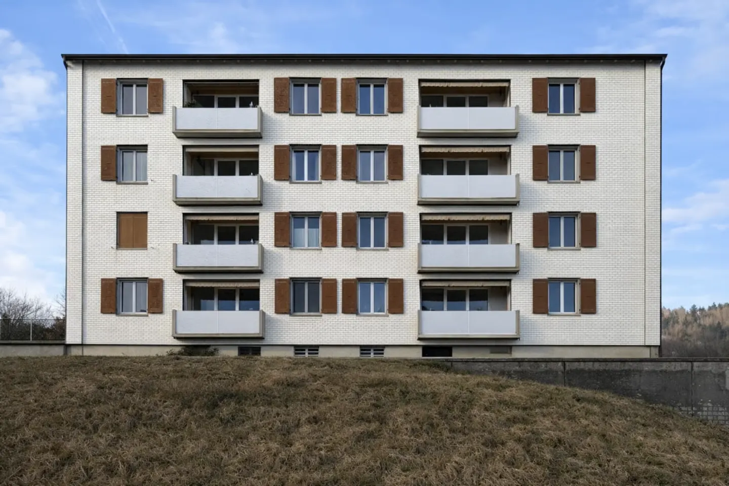 Ertragsgebäude 8 Wohnungen Jura Vaudois - Foto 1 von 12