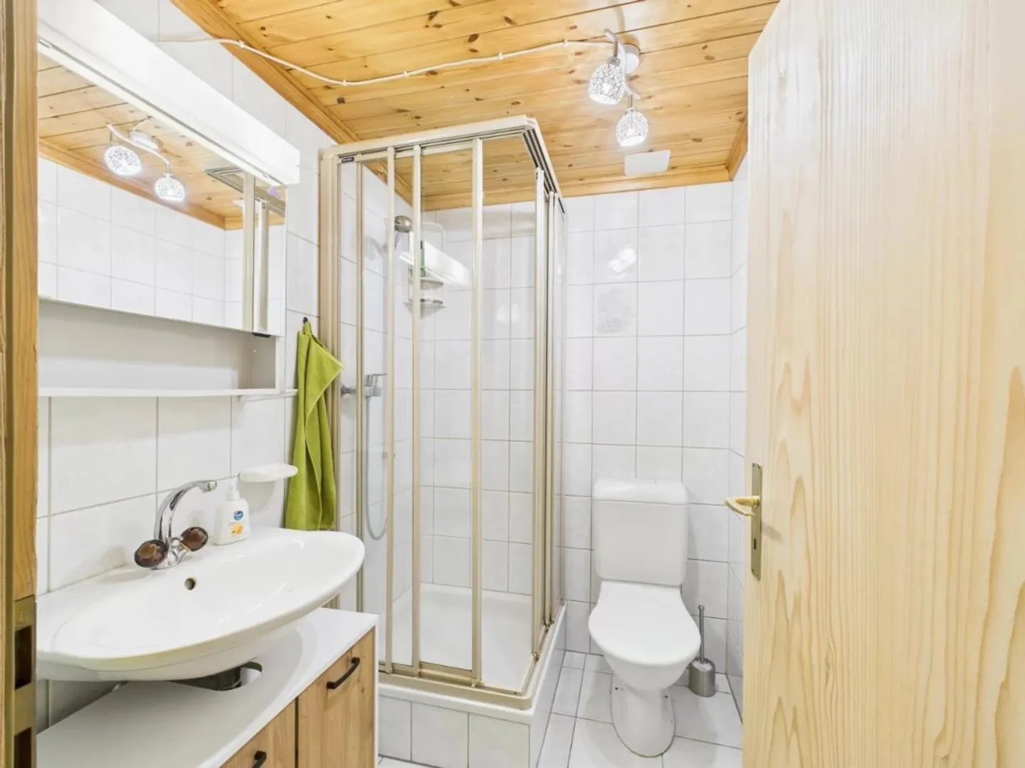 Alpine Dream Home with Panorama at the Entrance to Goms - Photo 9 of 10