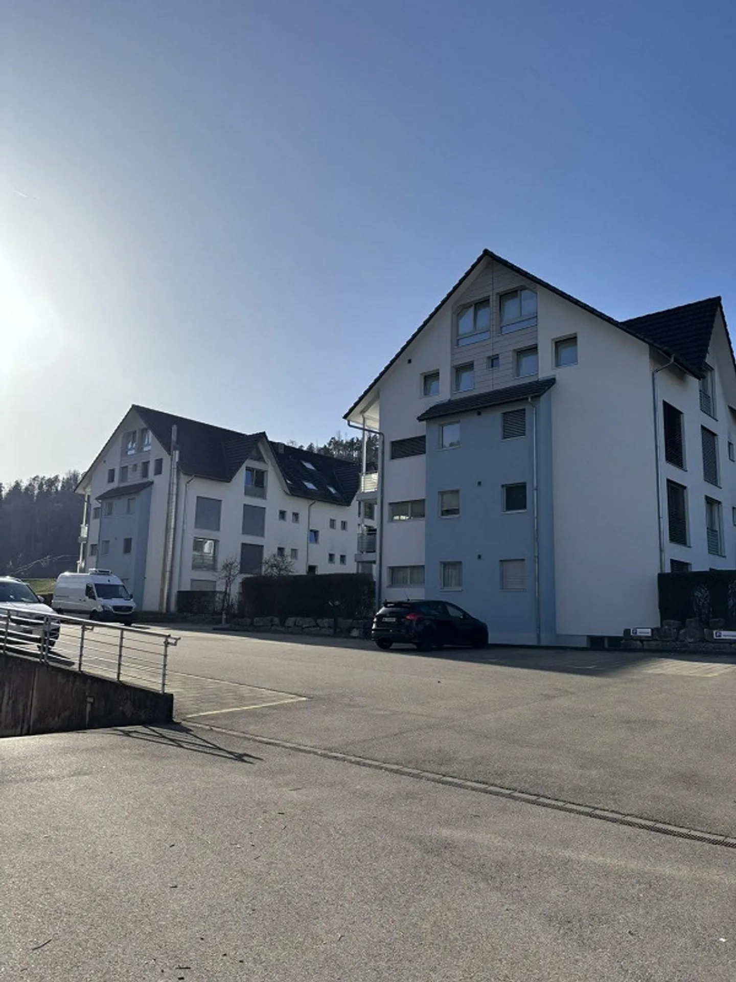 Place de parking extérieur à louer à Hölstein - Photo 3 sur 3