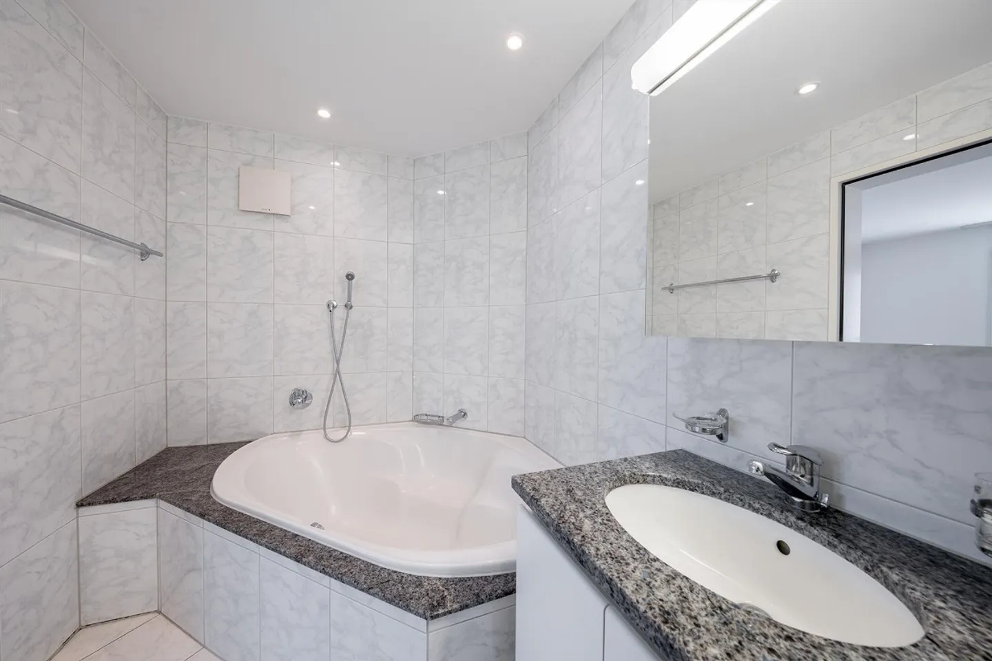 Appartamento moderno a Zurigo Seefeld - Foto 10 di 13
