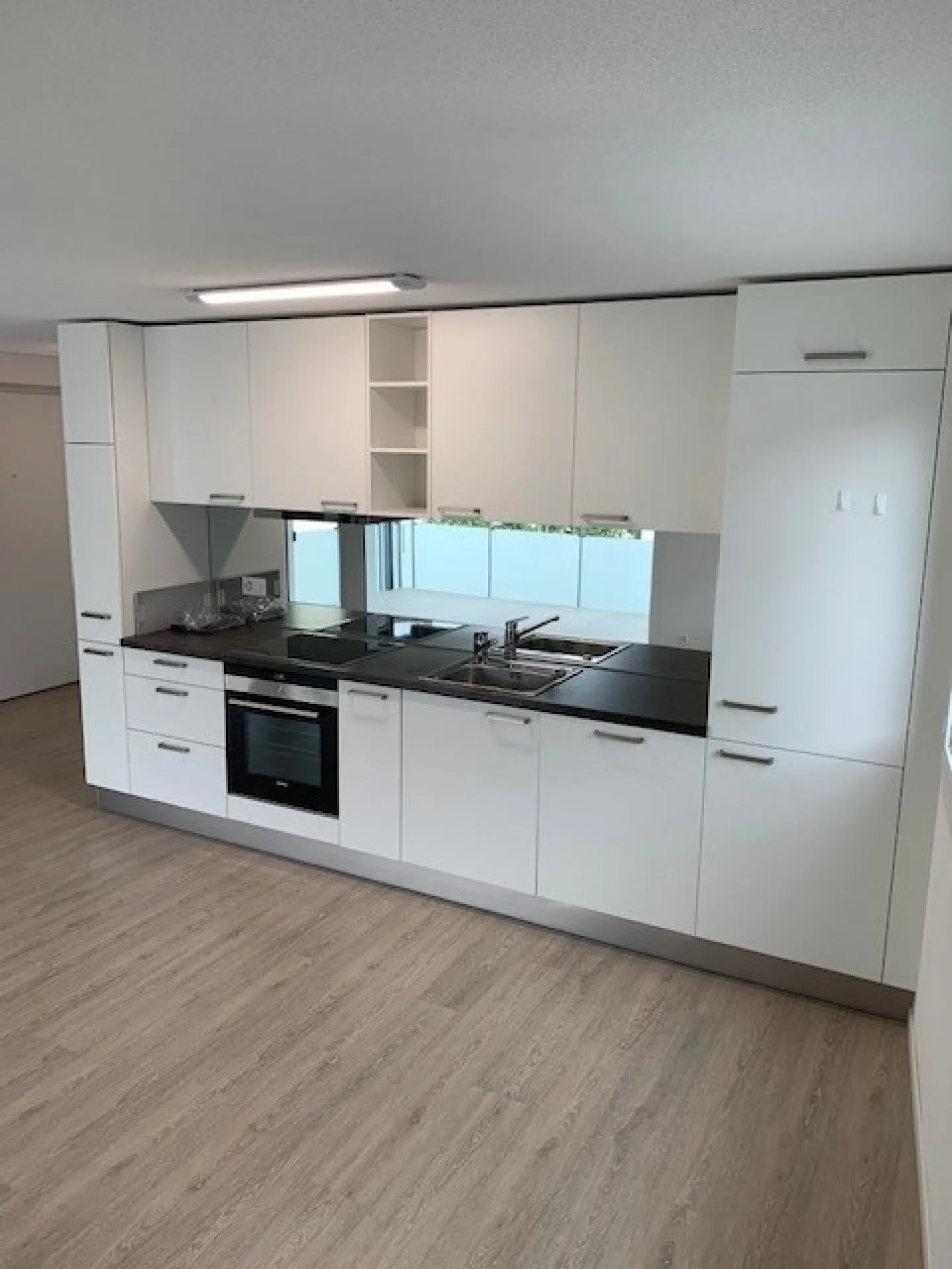 Modern and centrally located living - Photo 4 of 9