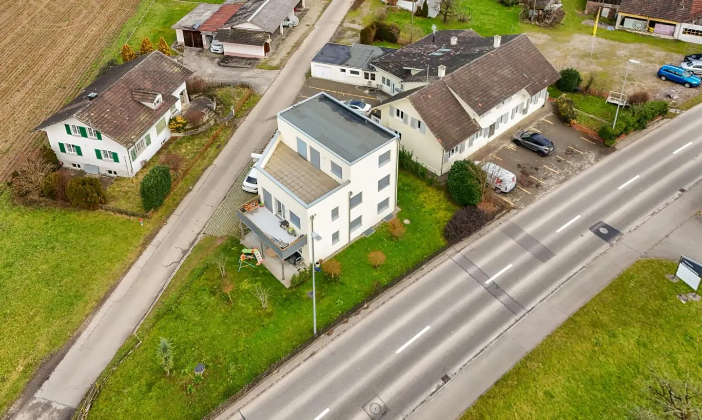 Paquet d'investissement entièrement loué avec un rendement brut de 4,3 % - Photo 1 sur 13