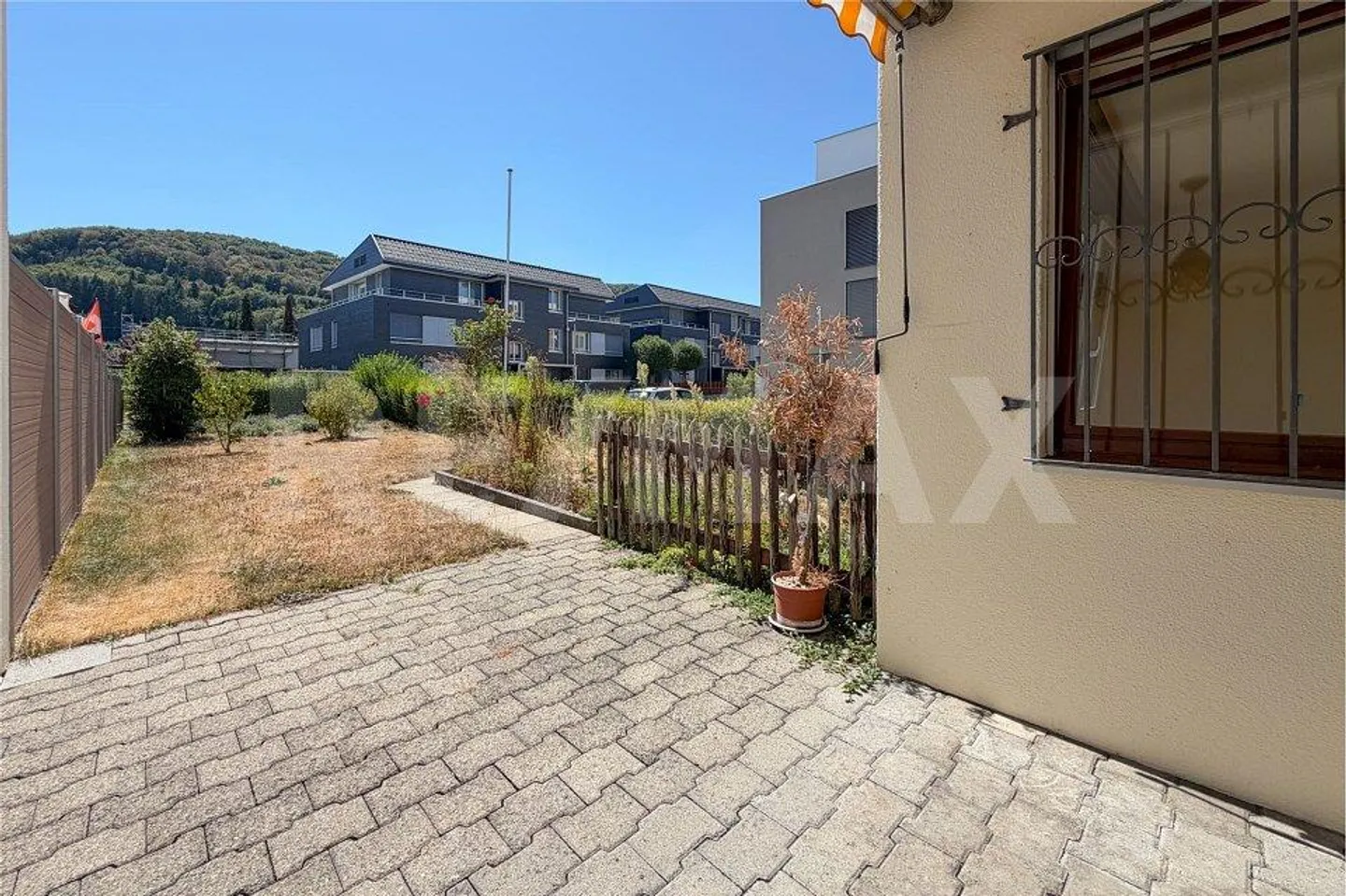 Charmantes Eckhaus mit Garten – Ihre Renovationsideen, 5.5 Zimmer E... - Foto 4 di 13