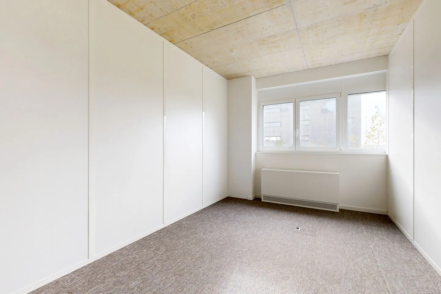 Modern Office Space - Photo 8 of 11