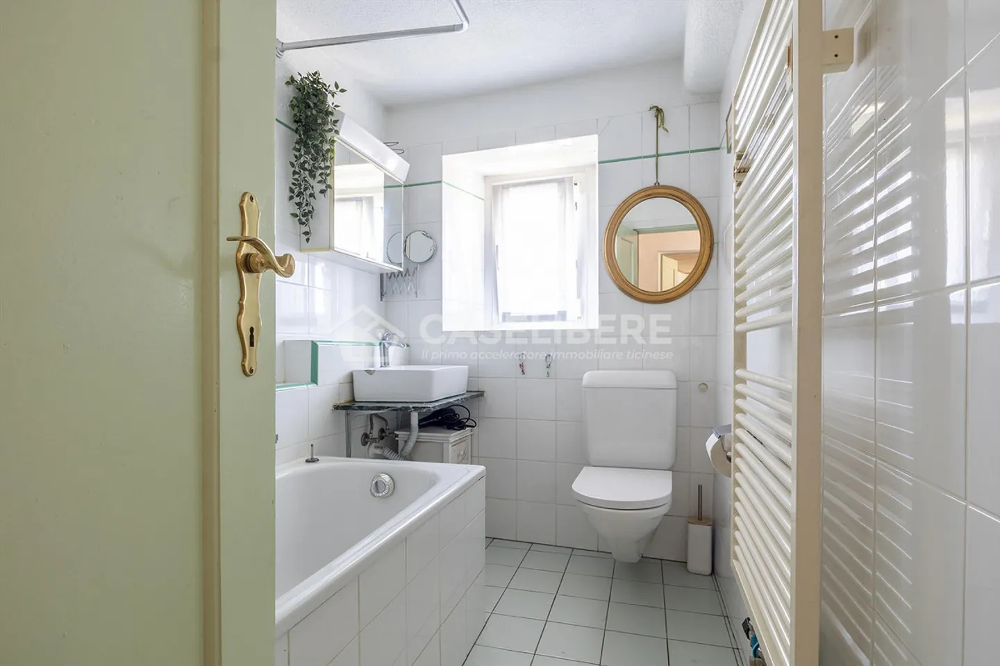 Kernhaus mit Garten in Brè - Foto 14 von 14