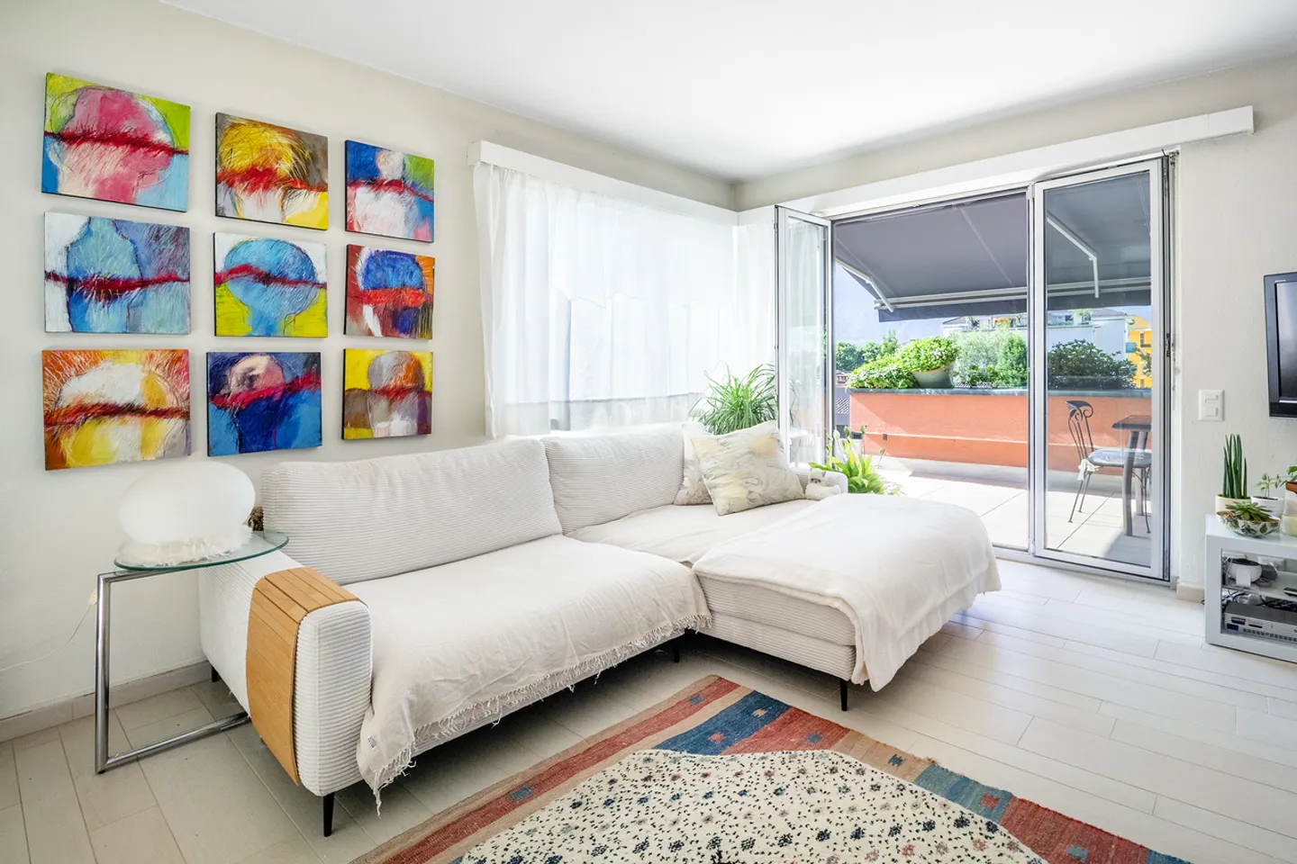 Penthouse con Terrazze Spaziose - Foto 3 di 10
