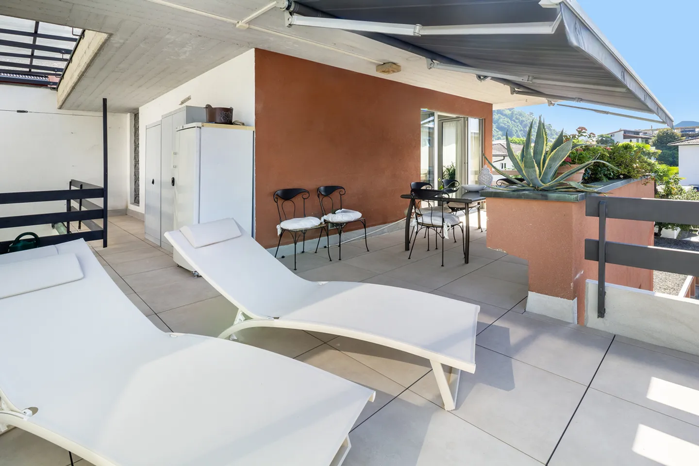 Penthouse con Terrazze Spaziose - Foto 9 di 10