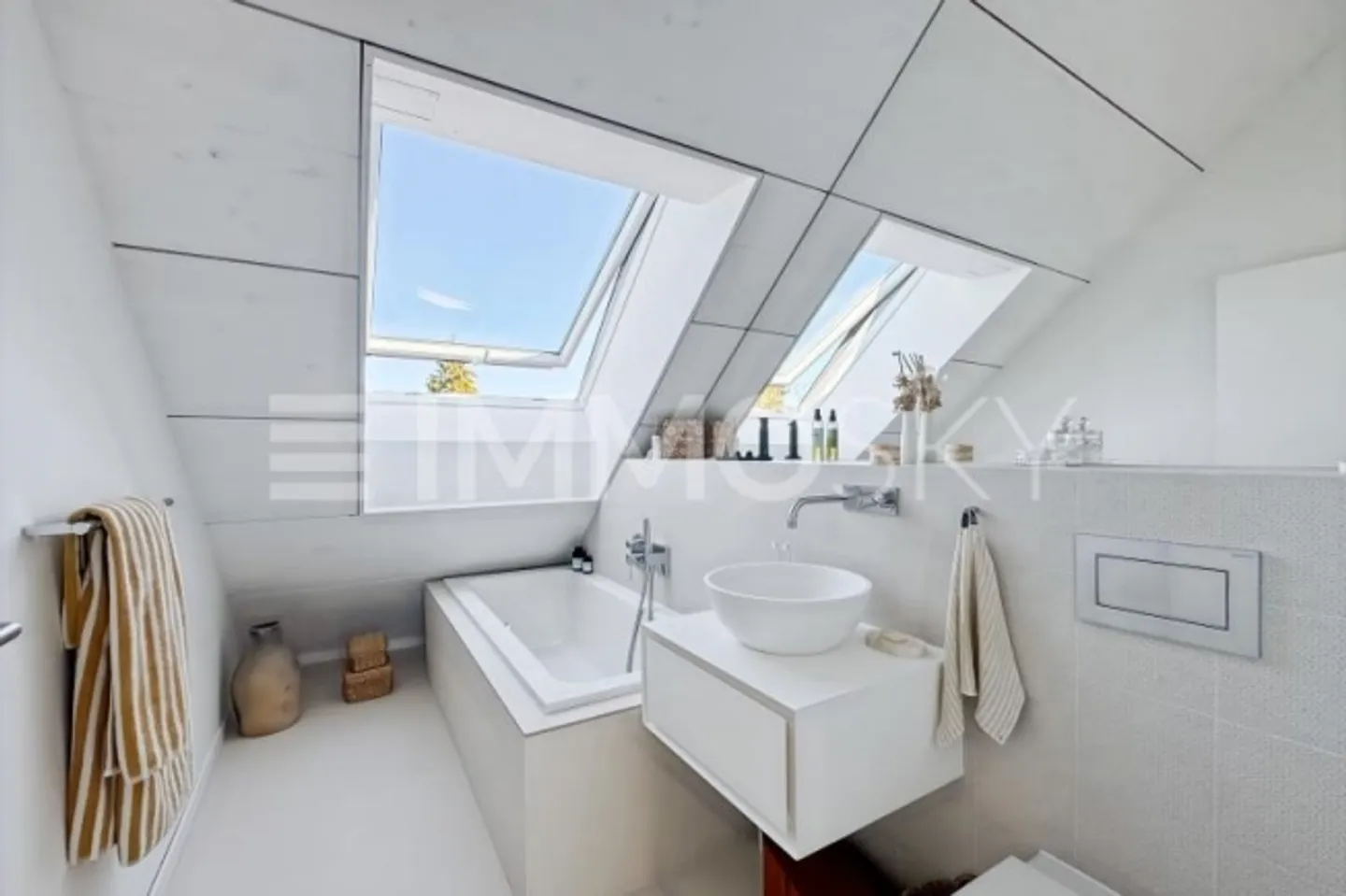 Exclusive 3.5 high-end rooms with a view in Froideville - Photo 7 of 9