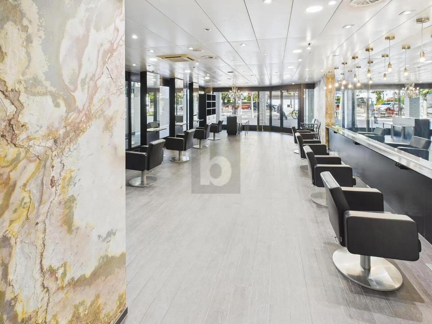 GÜNSTIGER MIETZINS MIT INVENTARÜBERNAHME - Photo 4 sur 6