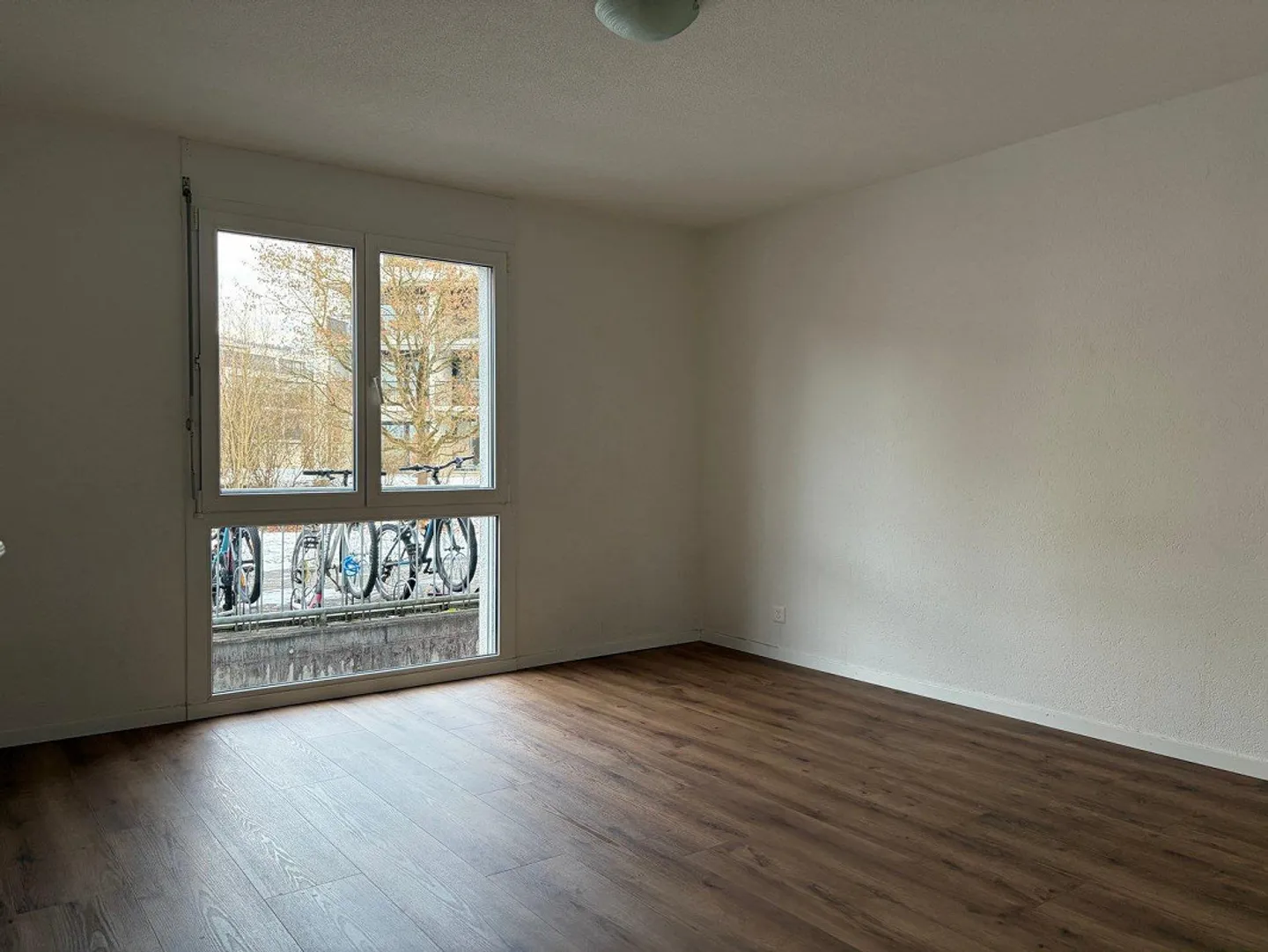 Living with Comfort and Charm - 5.5-Room Apartment in Laupen BE - Photo 11 of 13