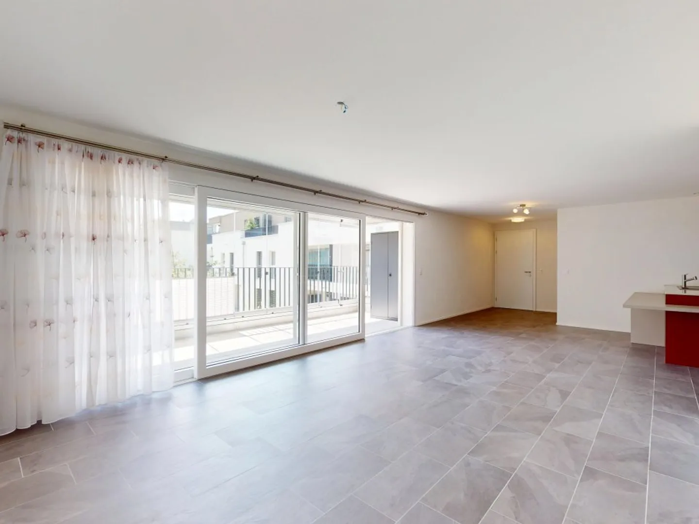 00070 - 4.5-Zimmer-Dachwohnung - 116 m2 - Chemin des Prés-Verts 23 - La Chaux-de-Fonds - Foto 3 von 6