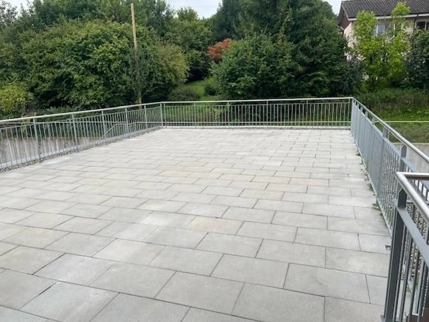 3-Year-Old Penthouse Apartment with Large Terrace - Photo 5 of 13