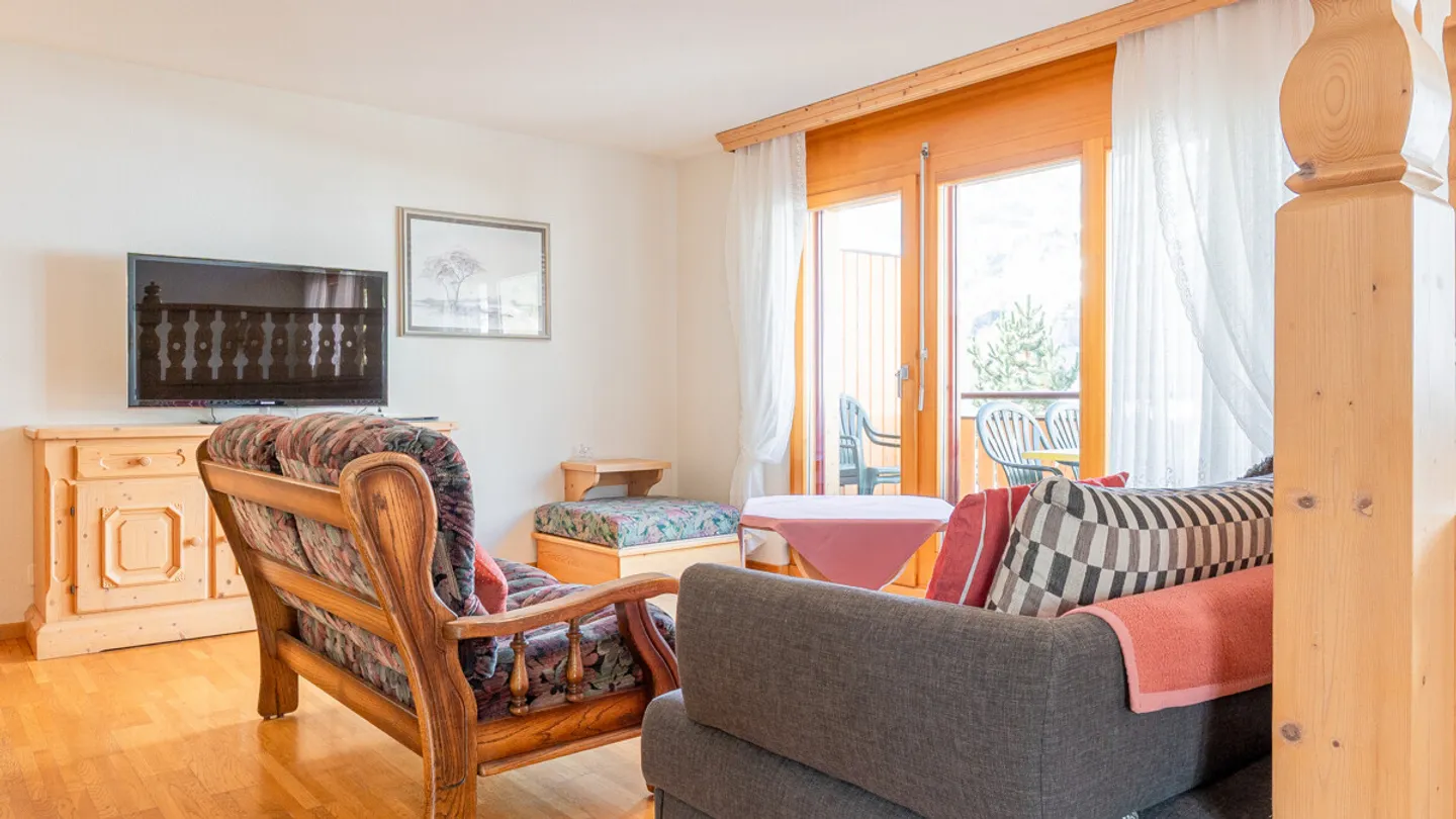 Multi-family house with 11 apartments in the best location in Leukerbad - Photo 13 of 13