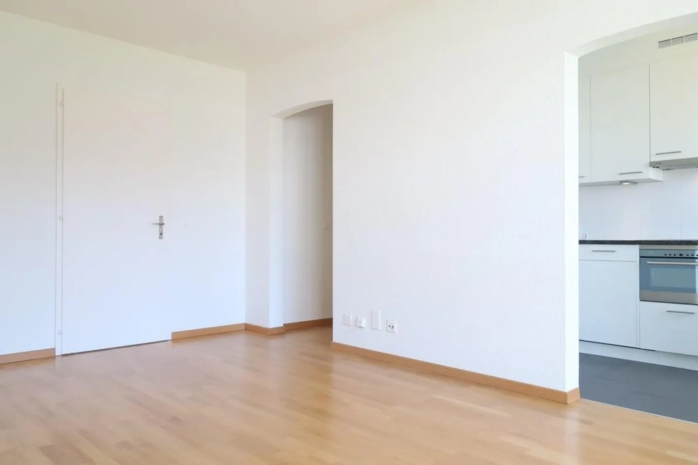 Appartement lumineux et confortable de 2 pièces - Photo 6 sur 7