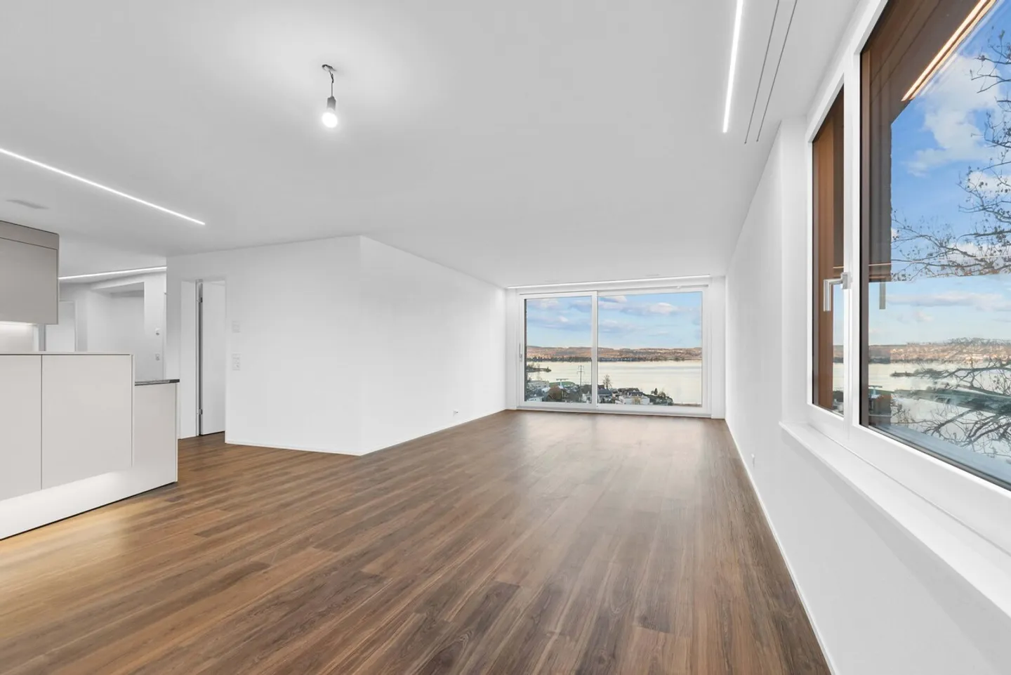 Vie exclusive avec une vue imprenable sur le lac de Zurich ! - Photo 2 sur 19