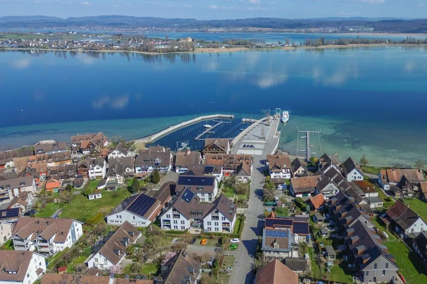 Apartment with House Character and Private Garden Area - Photo 7 of 9