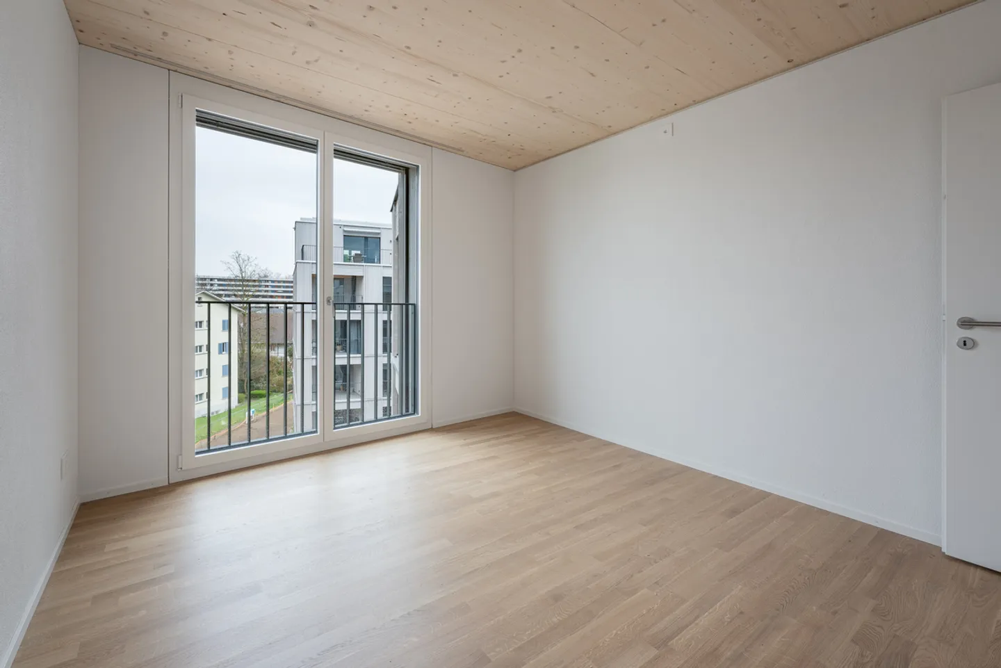 Apartment in idyllic location at Pfannenstiel and Greifensee - Photo 6 of 10