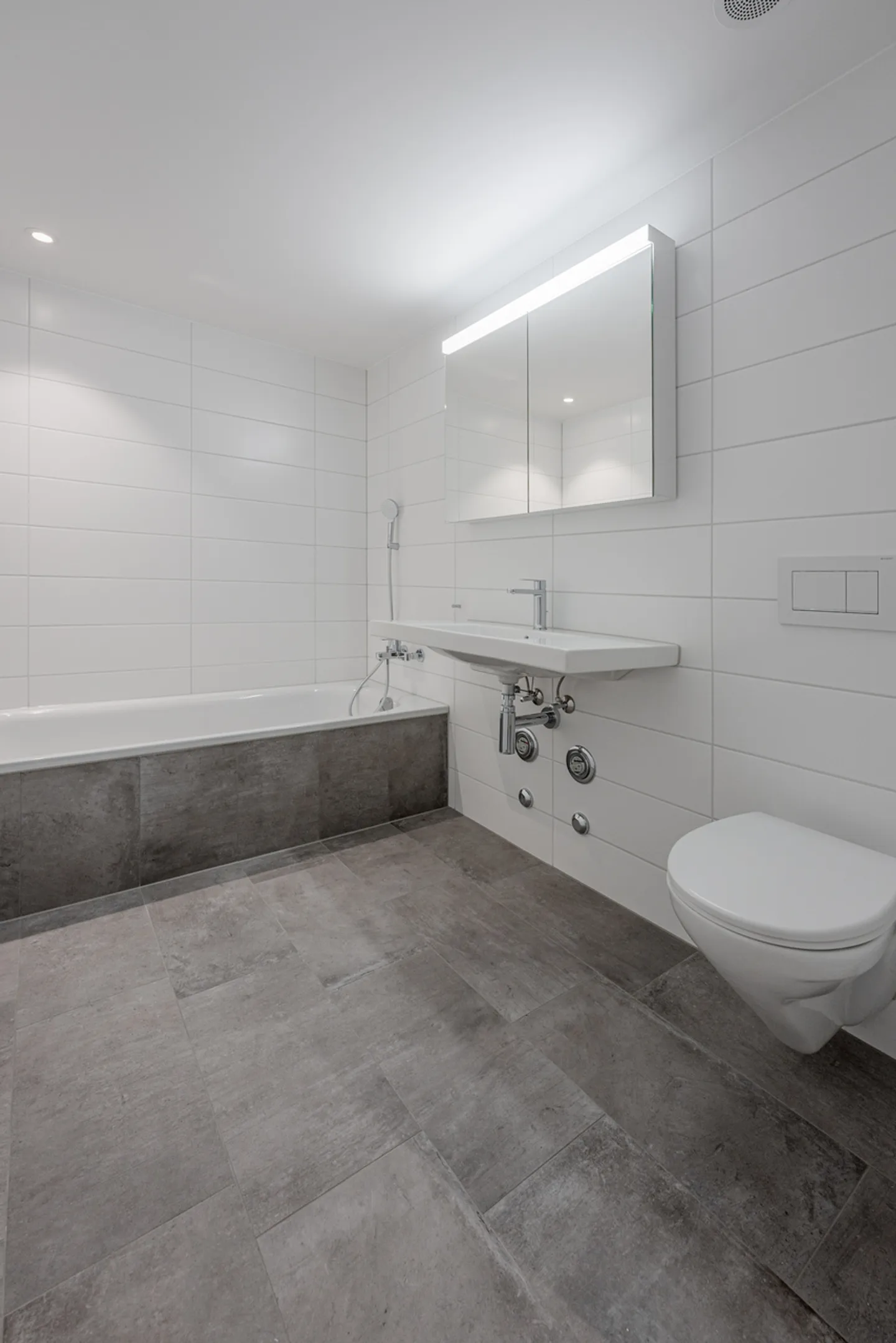 Apartment in idyllic location at Pfannenstiel and Greifensee - Photo 8 of 10
