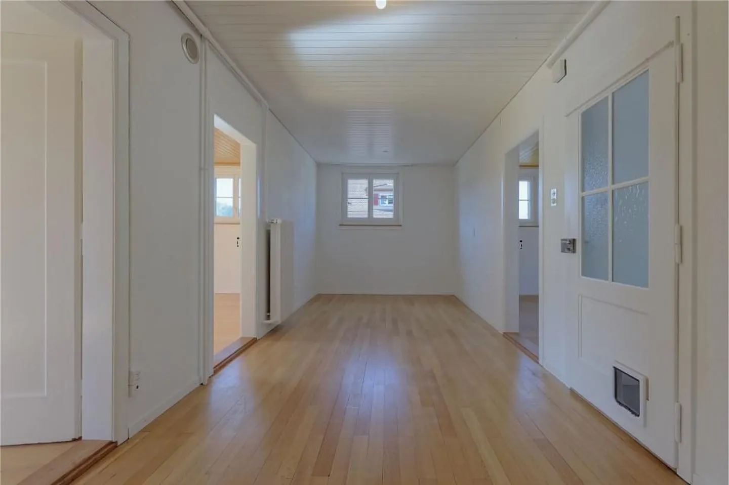 Charming 3½-room condominium with attic room and garden - Photo 9 of 13
