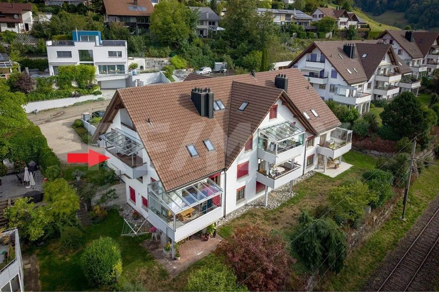 Spacieux et avec une belle vue - Photo 2 sur 13