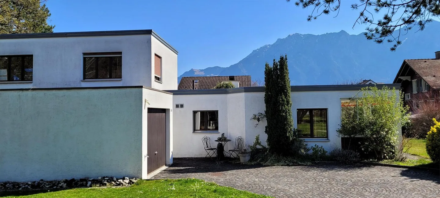 Grande maison individuelle avec possibilités d'extension - Photo 1 sur 10